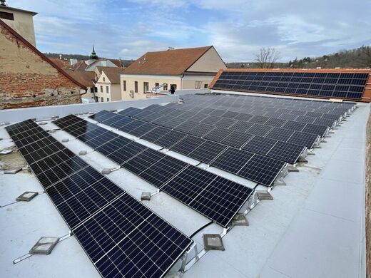 Obchodní dům, Dolní Kounice, 50 kWp